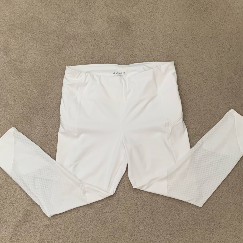 NWOT Athleta tights (LT) with side zipper pockets